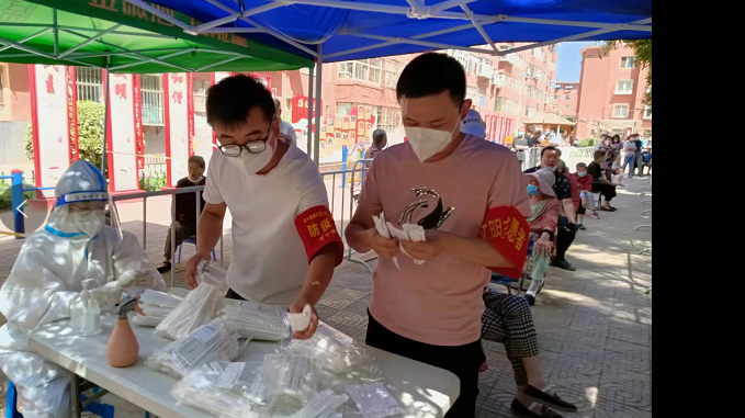 志愿者風采:“特殊戰(zhàn)場”的“特殊身影”