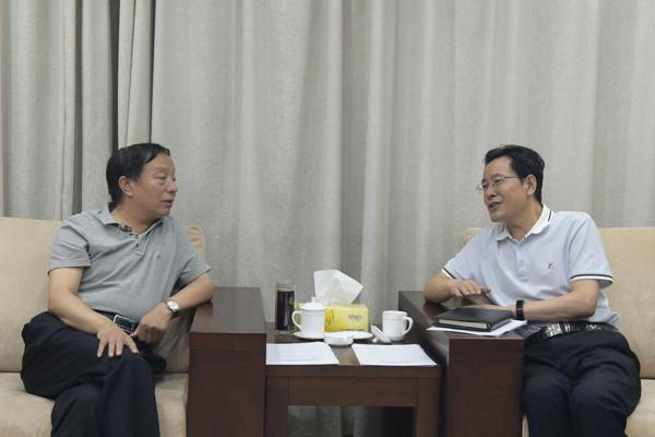 省司法廳黨委書記、廳長牛紀南一行前往建筑設(shè)計院<br/>檢查驗收“七五”普法工作